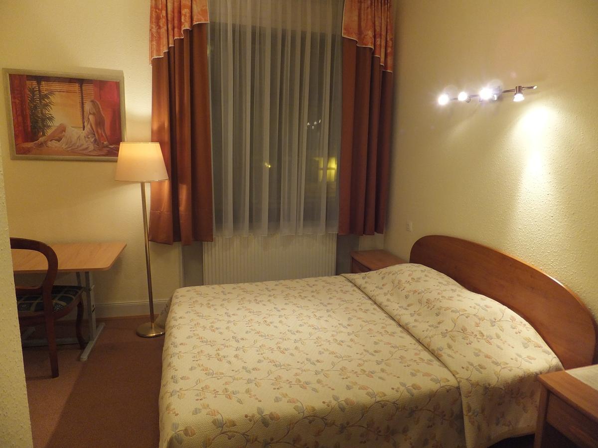 Hostellerie La Boheme 로펜하임 외부 사진